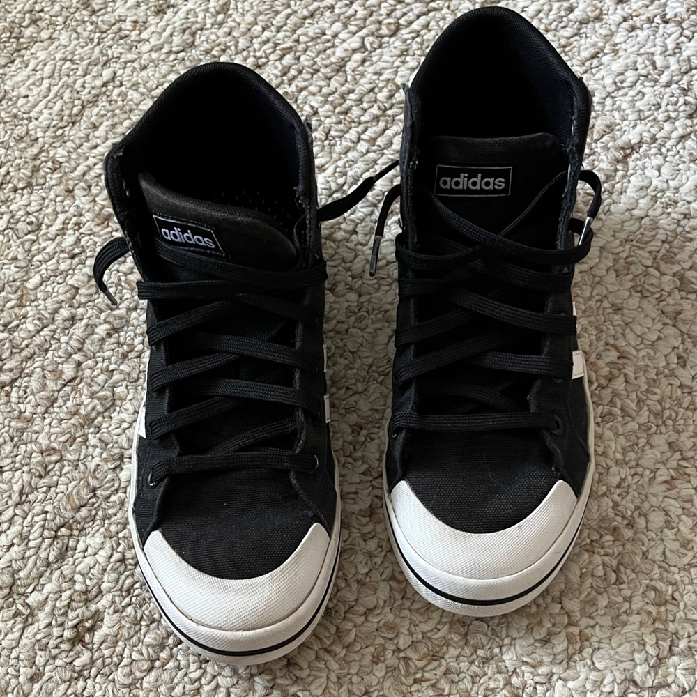 Adidas Bravada Mid-Top Sneaker -Women’s Sz6